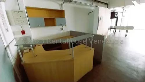 Alquiler De Oficina\ Los Cortijos De Lourdes Mg 4-5264