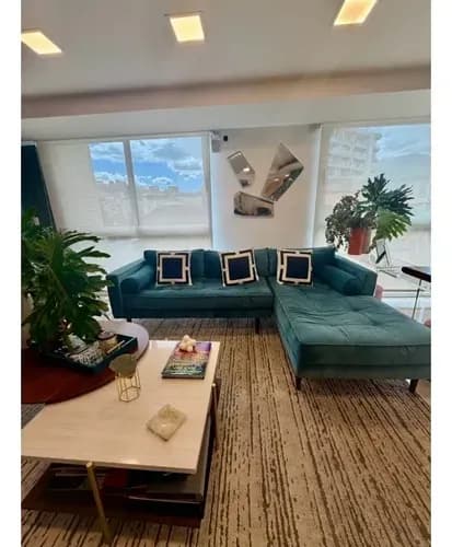 Se Vende Ph En Calle Cerrada 383m2 Los Naranjos De Las Mercedes 4695