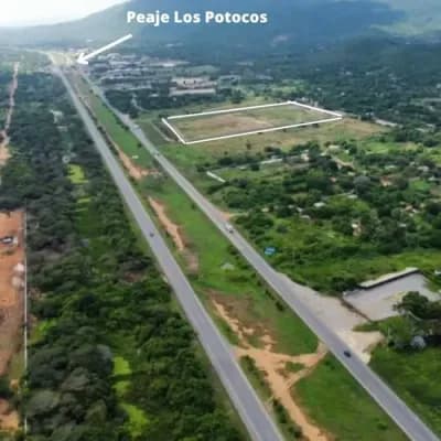 Terreno en venta en anzoategui - $2.8M