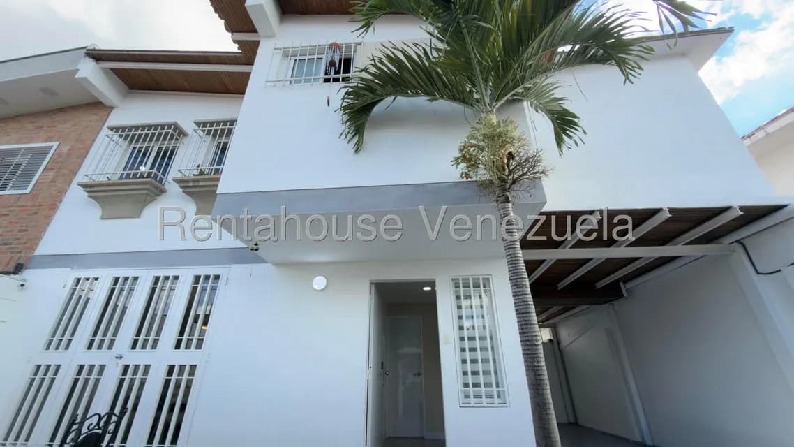 Casa (Duplex) en Venta en Alto Prado, Distrito Metropolitano