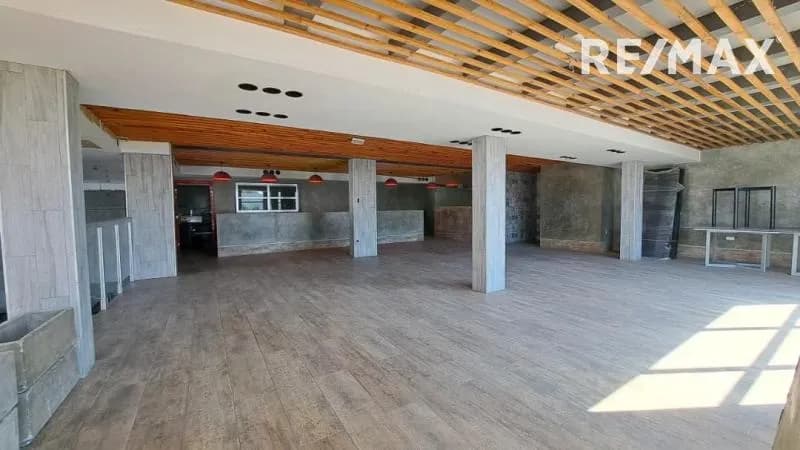 Local en venta con estratégica ubicación entre av 19 de abril y Bolivar