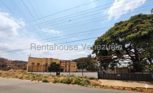 Terreno En Venta En Urb, La Victoria #26-17774 Rm
