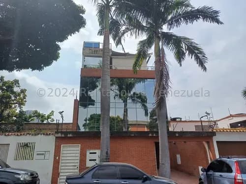 Excelente Edificio En Alquiler Campo Claro Amc