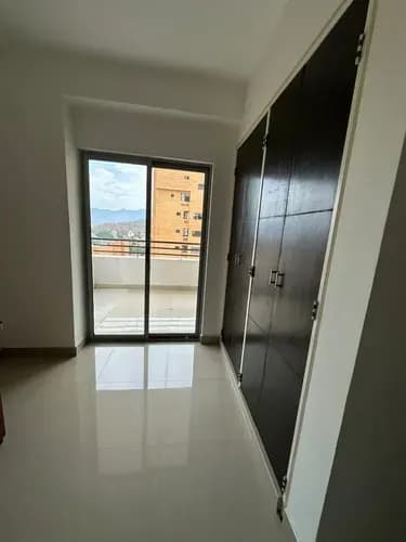 Marisela Correa Alquila Apartamento En Residencias Aspen, La Trigaleña Alta