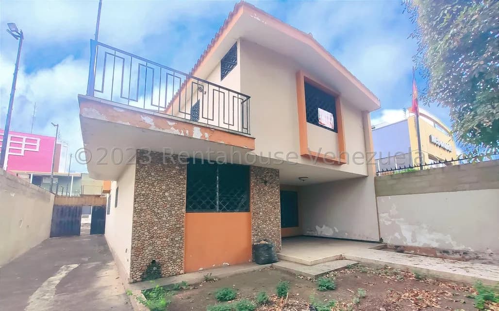 Casa (1 Nivel) en Venta en Zona Este, Lara