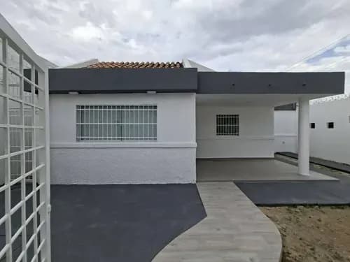Casa en venta - $120k