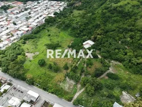 Terreno En San Joaquín