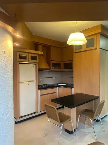 Apartamento En Alquiler: Urb. Los Mangos Res. Ramses Suites Ii
