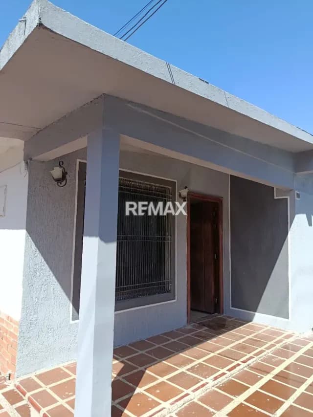 Casa en venta - $115k