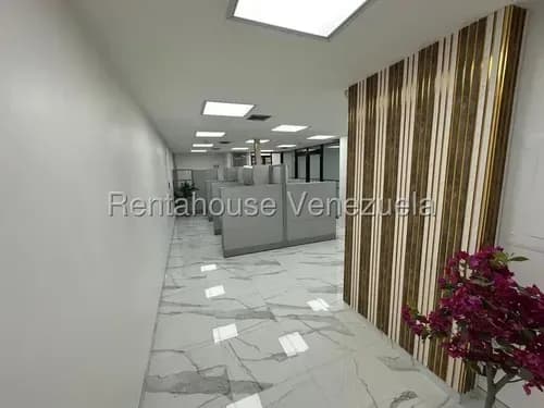Lujosa Oficina En Venta En Multicentro Empresarial Del Este En Chacao. Belkis 26-5989