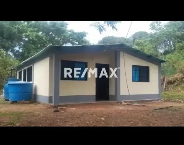 En Venta Casa con amplio terreno ubicada en Guanare, Sector Mesa Alta via principal, Guanare, Portuguesa, Venezuela