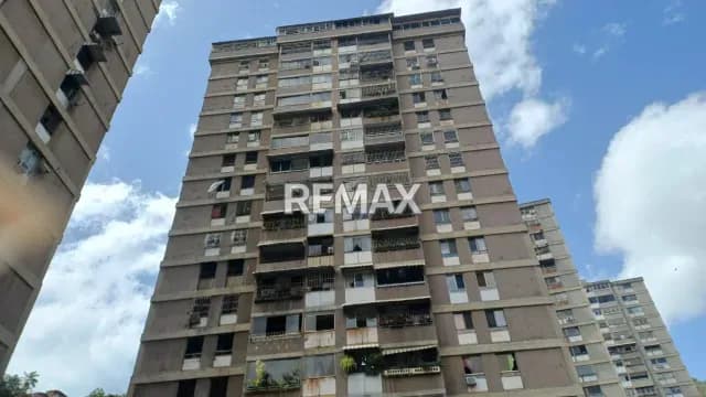 ALQUILER DE APARTAMENTO EN EL PARAISO 26-56