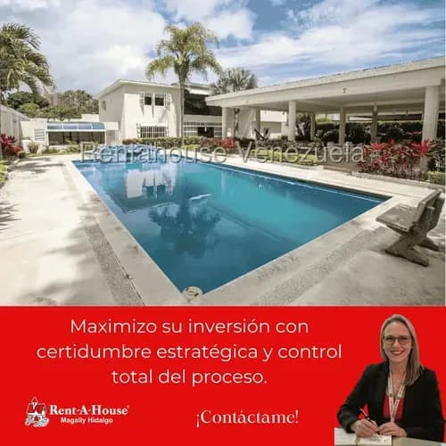 Venta De Remodelada Casa Y Con Piscina En Calle Cerrada Colinas De Bello Monte