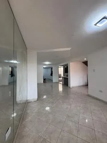 Mc Se Vende Casa En San Diego Res. La Esmeralda