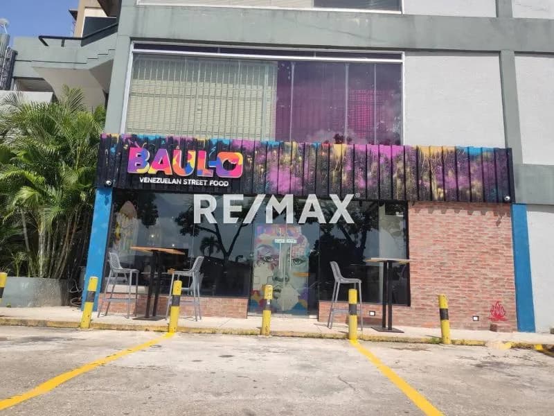 Venta de local comercial con fondo de comercio la viña