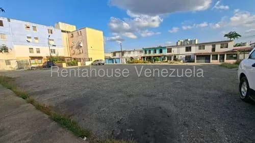 Comodo Y Conservado Apartamento En Venta Oeste De Barquisimeto. Urbanizacion El Obelisco As-fb 26-14174