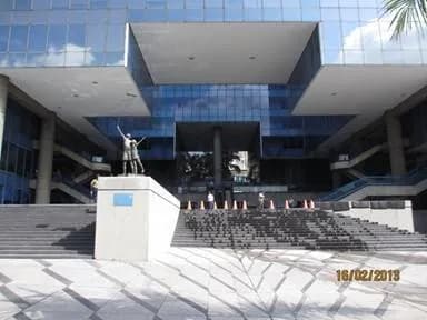 VENTA LOCAL COMERCIAL EDIF. PARQUE CRISTAL ZT