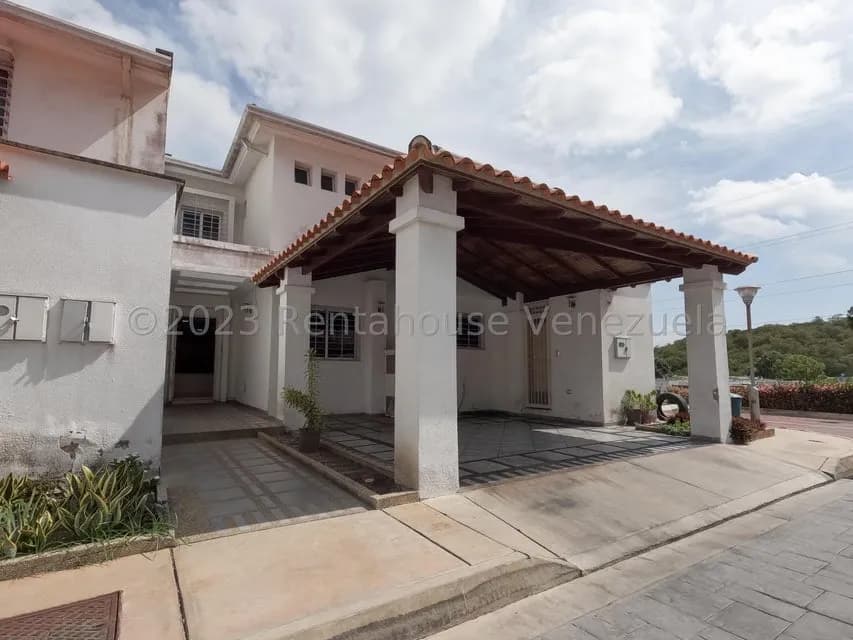 Casa (Duplex) en Venta en Los Cardones, Lara