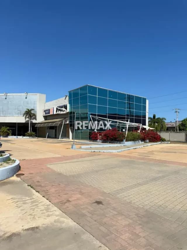 LOCAL COMERCIAL EN ZONA NORTE, CC FLORIDA OUTLET