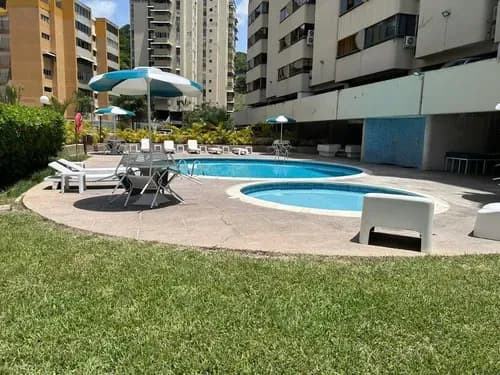 ¡tu Oasis Urbano! Hermoso Apartamento En Calle Cerrada - Colinas De La California