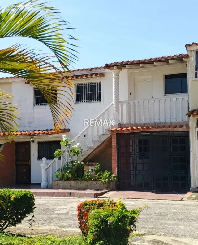 CASA EN VENTA SECTOR VIDOÑO BARCELONA CONJUN RESIDENCIAL LOMAS DE SAN JOSE