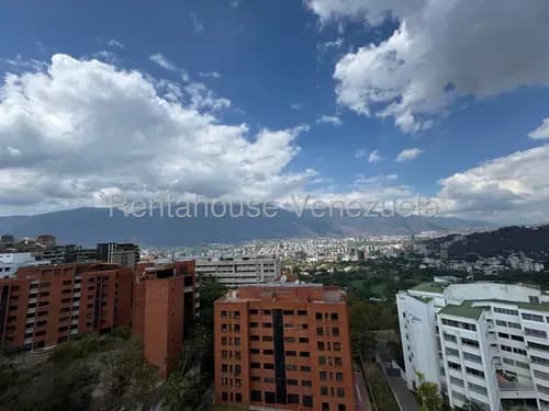 Valle Arriba, Venta Penthouse, Zona De Revalorización Y Espectacular Propiedad. Mo 26-19092