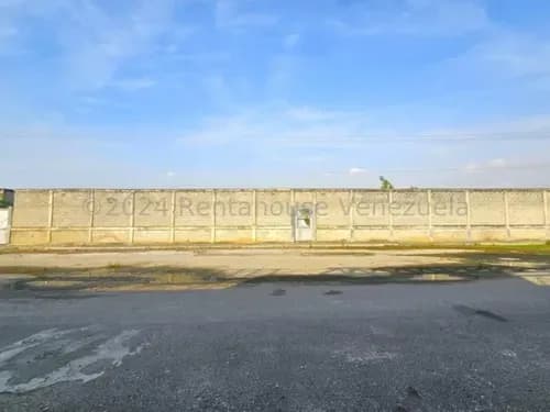 Lcda. Milagros Inmuebles Nazareth Terreno En Venta En Cabudare Lara La Montañita. Codigo Del Inmueble 25-11259 Economica Residencial Economico Comercial