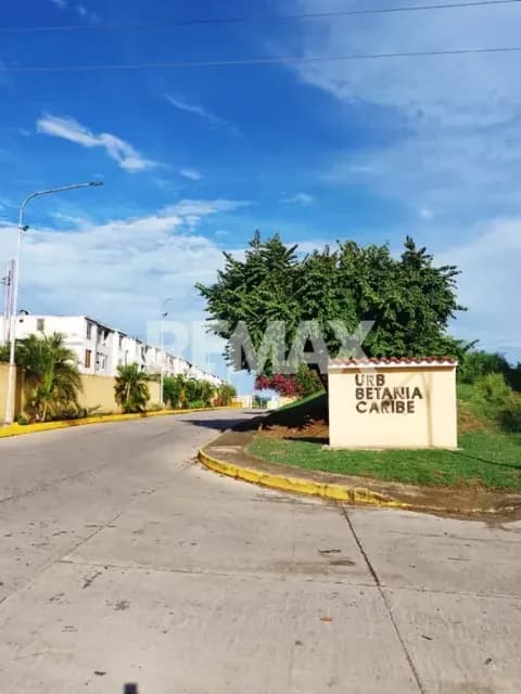 TOWN HOUSE BETANIA CARIBE CUA