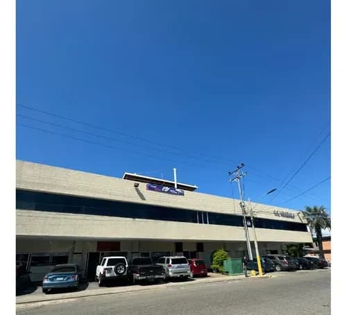 Teamhouse+ Ofrece En Venta Local Ubicado En El Piso 2 Del C.c. Venezuela.