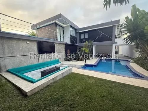 Casa ( De Revista / A Estrenar / 2 Niveles / Remodelada / Equipada ) ) Venta El Cafetal Mls - 26-16597