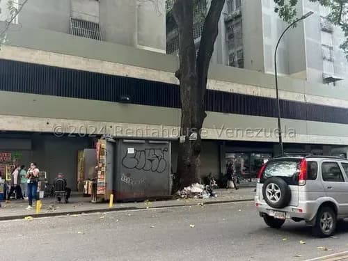 Local / Deposito Comercial ( A Pie De Calle / 2 Niveles / Pb: 157 Metros / Mezzanina: 804 Metros ) Alquiler La Candelaria Mls - 26-2177