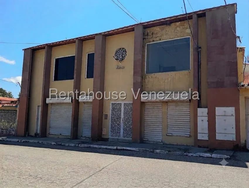 Comercial (Edificio) en Venta en La Mata, Lara