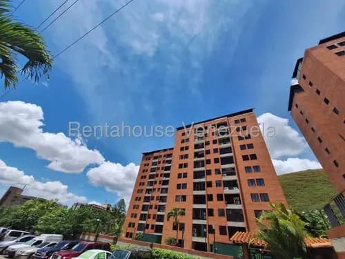 Apartamento En Alquiler, Colinas De La Tahona #26-5877