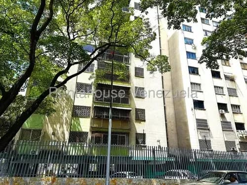 Mt - Apartamento En Venta 26-21522 La Florida