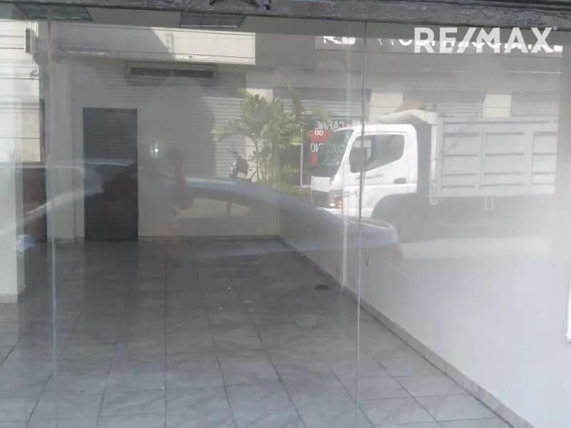 ALQUILO LOCAL EN AV VARGAS BARQUISIMETO