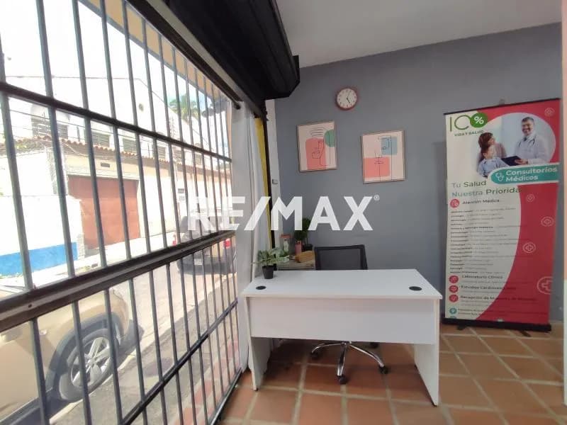 ALQUILER CONSULTORIO MEDICO EN NAGUANAGUA - por turnos