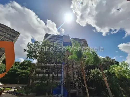 Cómoda E Iluminada Oficina En Venta Santa Paula Abm
