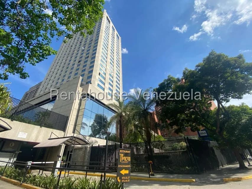 Comercial (Oficina) en Alquiler en Prados del Este, Distrito Metropolitano