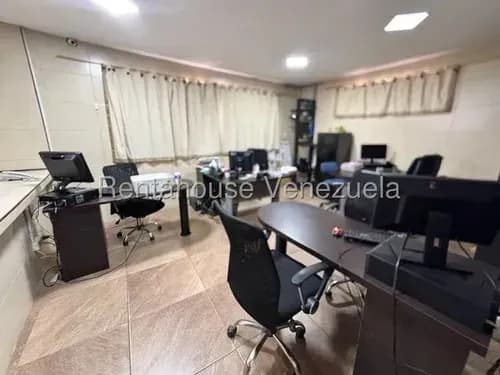 Inmuebles Milagros Nazareth Oficina En Alquiler En Barquisimeto Lara Zona Este Del Este. Codigo Del Inmueble 26-19601 Economica Comercial Economico