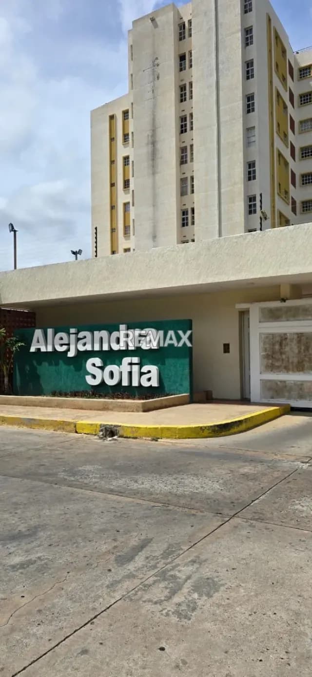 VENDO APARTAMENTO EN RESIDENCIAS ALEJANDRA SOFIA