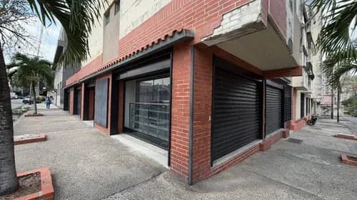 Lm Local Comercial Ubicación Estratégica En Av. Miranda Y Bolivar Norte, Valencia Carabobo 326942