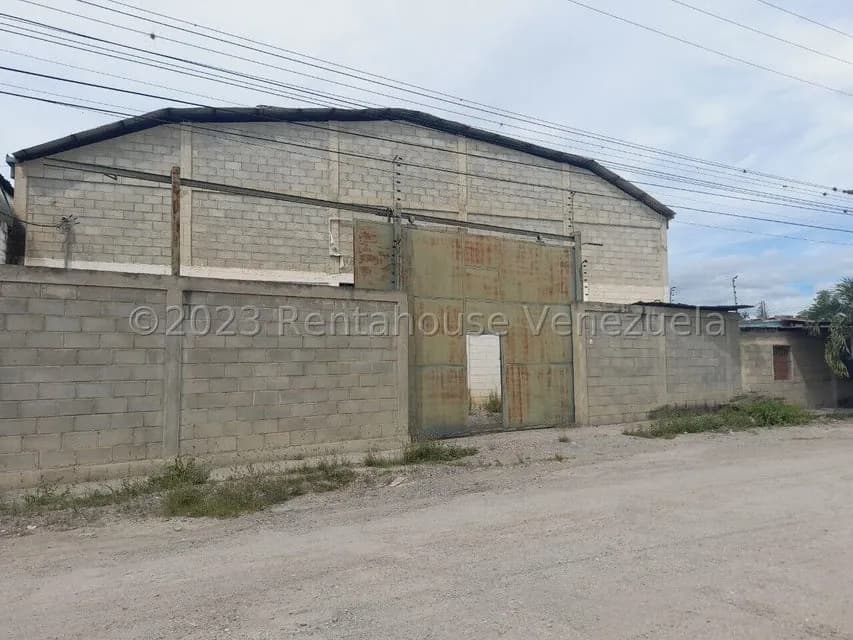 Comercial (Galpon - Deposito) en Venta en Zona Oeste, Lara