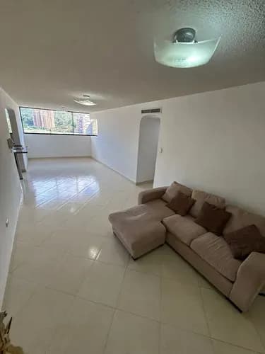 Michelle Alquila Apartamento Amoblado Res Valle Arriba Mañongo Mc-i /226