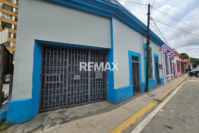Venta Casa Comercial para Remodelar en Dos Pilitas , La Pastora