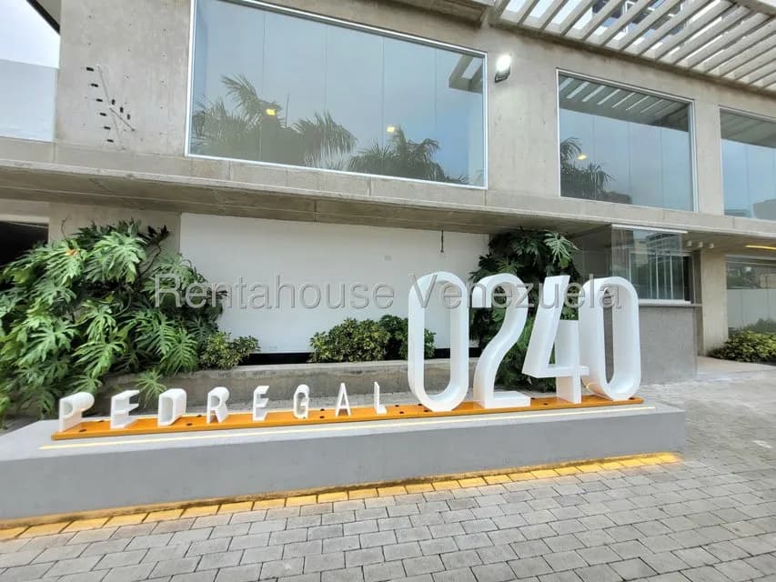 Apartamento (1 Nivel) en Venta en Zona Este, Lara