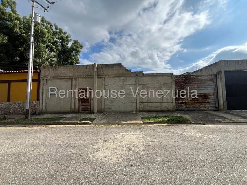 Terreno (Residencial) en Venta en Santa Rosalia, Aragua