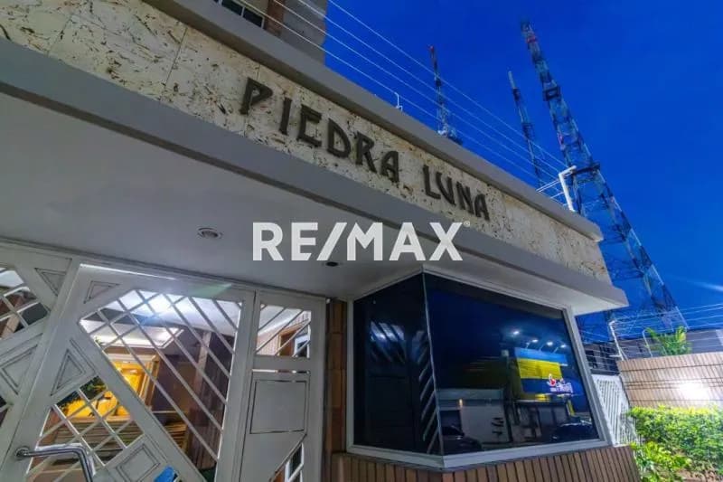 ALQUILA APARTAMENTO EDIF. PIEDRA LUNA
