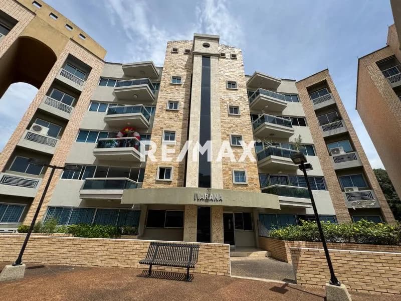 APARTAMENTO MERU PARK AVENIDA LAS DELICIAS