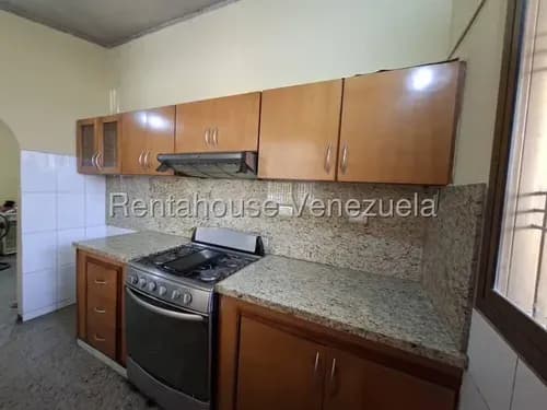 Amplia Casa En Venta En Maracaibo, Maranorte Primera Etapa. Em