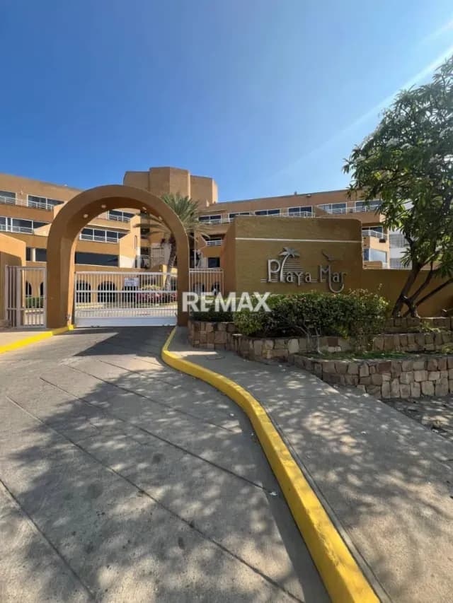 Se alquila apartamento en playa mar